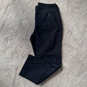 INC black cropped pants, stretch, zippered pockets, size 8, EUC, $19.